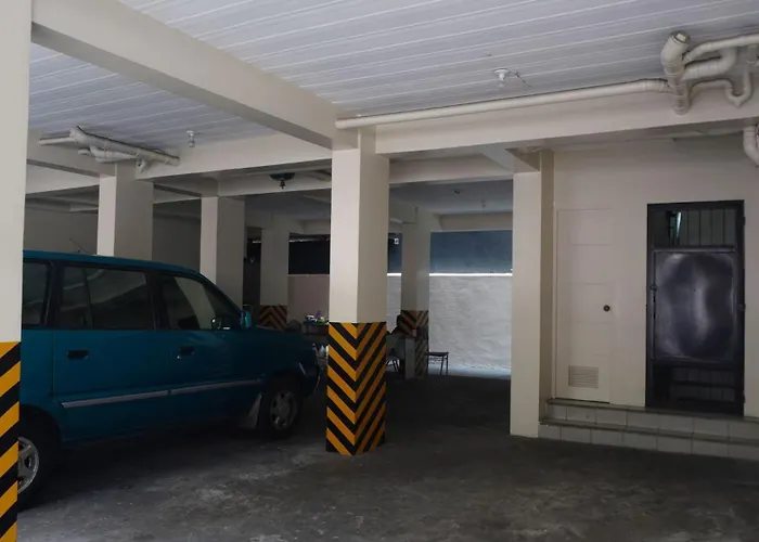Reddoorz At Mola Near Shopwise Makati * Manille